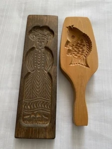 Vintage Wooden Biscuit Moulds x 2 - Picture 1 of 7