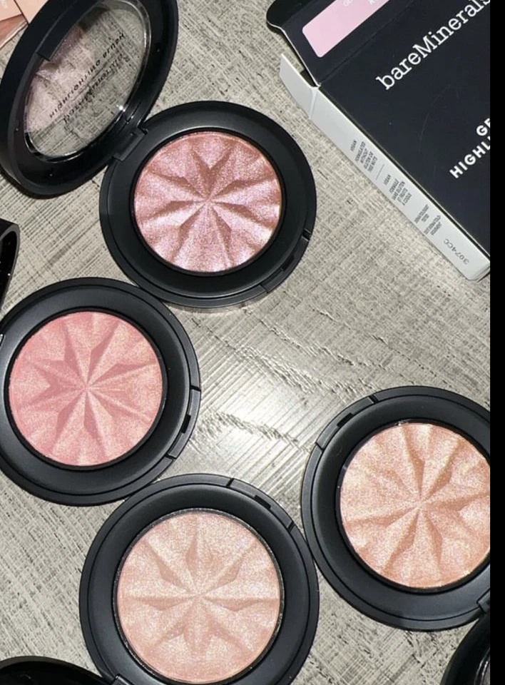 BareMinerals Gen Nude Highlighting Blush Highlighter Pick 1 Shade New Authentic - Image 1 of 1