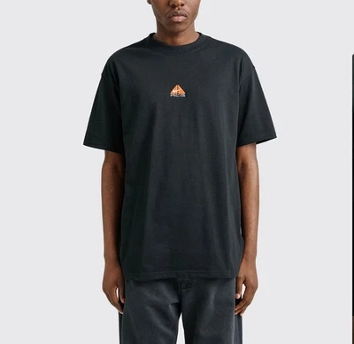 Camiseta Nike ACG Vintage Logo Negra Manga Corta (DQ1815-010) Talla Mediana Foto 1 de 4
