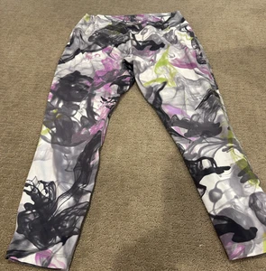 Lululemon Damengröße 14 Throwback Einhorn Multi hoher Bund kurze Leggings - Bild 1 von 9