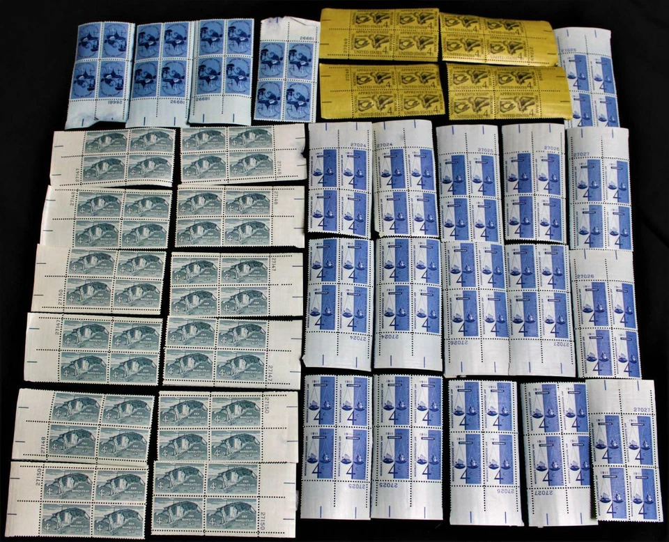 36 BLOCKS OF 4 (144 X 4 CENTS U.S. POSTAGE STAMPS) 1961-1962 HOMESTEAD ACT ETC. - Image 1 of 1