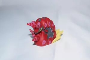 Scolipede Var. Pokemon PVC Figure Finger Puppet Nintendo Pendror #0545 - Picture 1 of 7