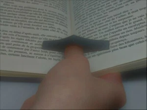 Thumb book page holder arthritis aid Bookmarks Gift Idea Carpel Tunnel Read Grip - Picture 1 of 7