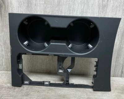 2018-2019-2020-2021-23 VOLKSWAGEN ATLAS CENTER CONSOLE CUP HOLDER BEZEL TRIM OEM - Image 1 of 4