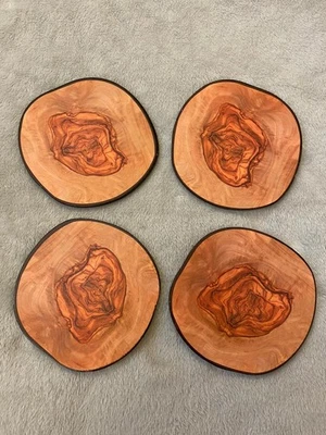 Set of 4 Olive Wood Effect Tree Trunk Coaster Mats Coasters Tableware - Image 1 of 4