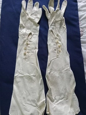 Beautyskin Glovers Guild 17 дюймов викторианские кожаные перчатки жемчужные пуговицы 6,5... - Изображение 1 из 4