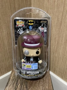 SDCC 2025 Funko Pop! Clamshell Batman The Penguin Comic Con *IN HAND* LE 2010 - Picture 1 of 6
