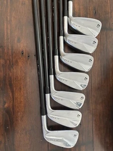 2023 Taylormade P770 right hand set(5-aw) w/Fujikura axiom 105 s velocore shafts - Picture 1 of 8