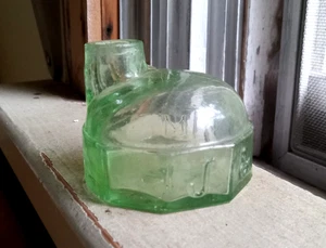 PRETTY GREEN J&IEM  (JAMES & ISAAC MOORE) DOMED IGLOO TURTLE INK BOTTLE AS IS - Picture 1 of 15