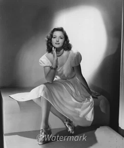 Martha Vickers Vintage celebrity Hollywood actress 8X10 PUBLICITY PHOTO - Picture 1 of 1