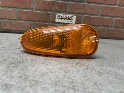 94-98 Mitsubishi 3000GT Señal de giro Luz de esquina delantera izquierda OEM dañada Foto 1 de 4