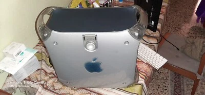 APPLE POWERMAC G4  + tastiera  - Immagine 1 di 4
