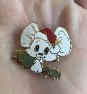 Hallmark PIN Christmas Vintage 70s Mouse White in Santa Hat Cloisonne - Imagen 1 de 4