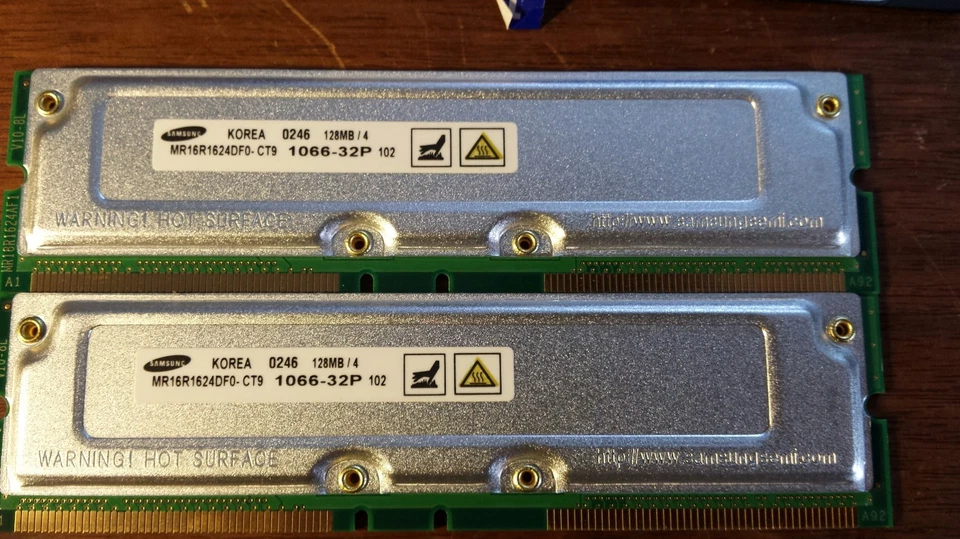 128MB Samsung non-ECC RDRAM PC1066-32P MR16R1624DF0-CT9 RIMM Rambus Memory - Image 1 of 1