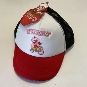 Girls Adjustable Strawberry Shortcake Red Trucker Hat 🍓🩷 NWT - Picture 1 of 5