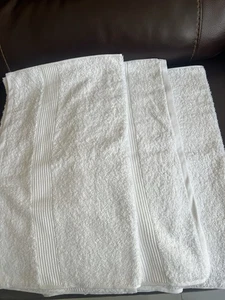 Hand Towels 3 X Hotel Quality White 100% Cotton  - Picture 1 of 3