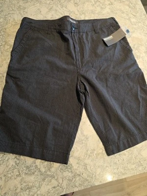 Pantalones cortos Kenneth Cole Reaction para hombre talla 34 nuevos con etiquetas Foto 1 de 4