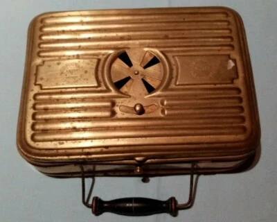 ANCIENNE  CHAUFFERETTE DE VOYAGE EN LAITON ESTAMPILLE GIRODON et CIE LYON - Photo 1/4