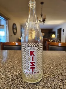 Vintage 1972 DRINK KIST Beverages 32 Oz (1 Quart) ACL Soda Bottle NEW LONDON WI - Picture 1 of 10