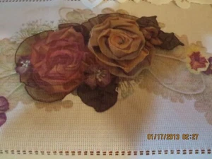 CENTRINO RETTANGOLARE VINTAGE IN PIZZO--20" X 15"--CENTRO ROSA--#Y6-3 - Foto 1 di 24