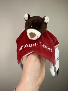 Edredón deportivo Audi peluche oso nuevo raro rojo oficial manta chupete - Imagen 1 de 10