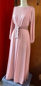 Maxi abito vintage anni 70 rosa polvere Victor Costa maglia poliestere cappuccio schiena 38” B - Foto 1 di 11