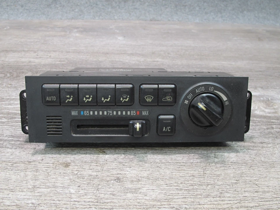 00-01 ISUZU VEHICROSS A/C AQUECEDOR PAINEL INTERRUPTOR DE CONTROLE CLIMÁTICO 8972471450 FABRICANTE DE EQUIPAMENTO ORIGINAL - Imagem 1 de 4