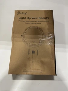 Benbilry Light Up Your Beauty LED Makeup Mirror - Picture 1 of 2