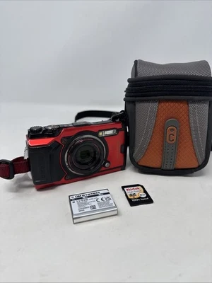 Olympus Tough TG-6 4K Video 12 MP Resistente Impermeable Cámara Estuche Rojo y Tarjeta SD Foto 1 de 4