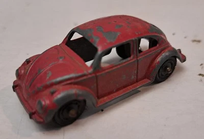 Vintage 1960's Red VW Beetle Diecast Metal Tootsietoy? Good Condition  - Image 1 of 4