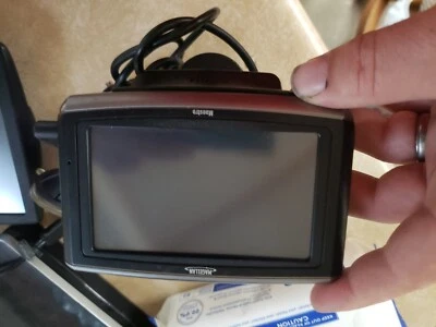 Magellan Maestro 4040 Black 4.3" Bluetooth Widescreen Portable GPS Navigator - Image 1 of 4