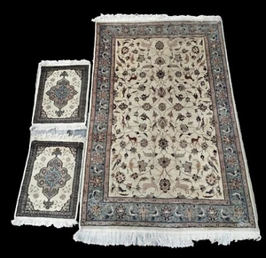 TAPIS ANTIQUE CACHEMIRE. LAINE ET SOIE-VISCOSE. ENVIRON 100 NOEUDS-CM2.190X125 - Picture 1 of 1