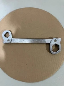 VINTAGE HEAVY DUTY MULTI WRENCH ~ 3/8" & 13/16" ~ 9-14mm & 15-22mm - Picture 1 of 3