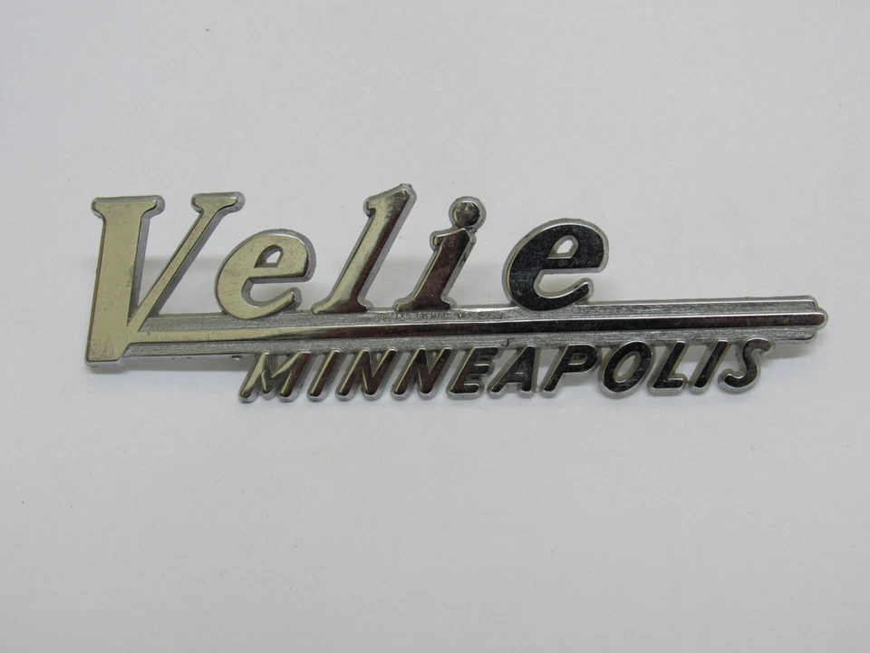 Etiqueta emblema insignia de distribuidor de metal vintage Velie Oldsmobile Minneapolis Minnesota MN Foto 1 de 2