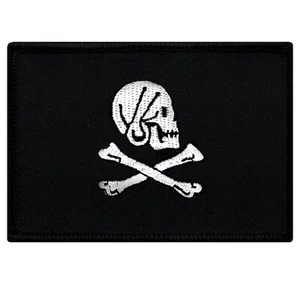 HENRY JEDE PIRATENFLAGGE Aufbügeln AUFNÄHER JOLLY ROGER Schädelschwerter BESTICKTER SCHÄDEL - Bild 1 von 4