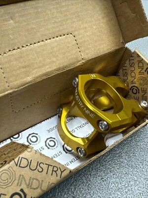 INDUSTRY NINE A35 STEM GOLD BODY - Image 1 of 3