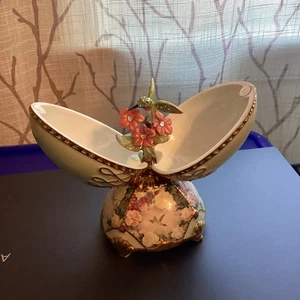 Ardleigh Elliott Musical Egg Hummingbird “ On The Wings Of Love “ - Picture 1 of 6