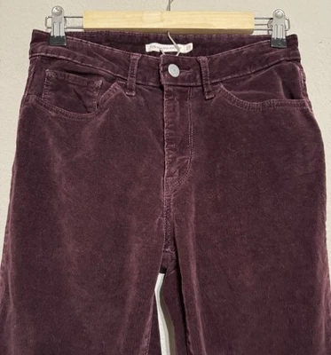 Pantalones de pana para mujer Levi’s 725 tiro alto corte bootcut vino rojo talla 27 fiesta Foto 1 de 4