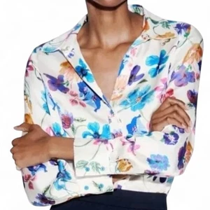 ZARA geblümte Satin Bluse Damen M elfenbein bunt geknöpftes Hemd 2603/121/330 - Bild 1 von 9