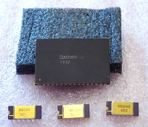 ANALOG DEVICES ASSORTED IC CHIPS 1x ADC80-12,  2x AD536AKD,   1x AD512KD - Picture 1 of 7