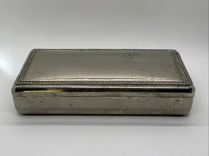 Caja de baratijas vintage plateada forrada de terciopelo azul 8,5 x 4" rectangular - Imagen 1 de 12
