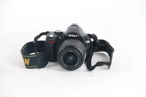 Nikon D60 Digital Camera W/ Nikon AF-S DX Nikkor 18-55mm 1:3.5-5.6 G VR Lens - Picture 1 of 6