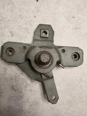 ORIGINAL 1966-1967 BUICK RIVIERA / CADILLAC ELDORADO LH DOOR HANDLE MECHANISM - Image 1 of 2