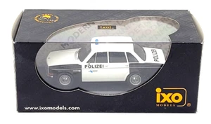 IXO Models Volvo 144 Kantonspolizei Zurich 1/43 Scale Diecast Police Car LE - Picture 1 of 6