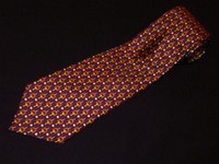 New Burberry Tie 100% Authentic Maroon Gold Blue Chain Link Printed Vintage Silk