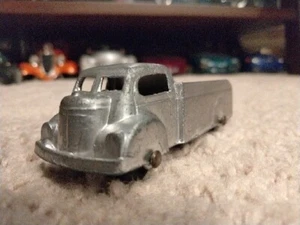 Tootsie Toy 1940s GMC Cabover Silver Delivery Truck - Picture 1 of 5