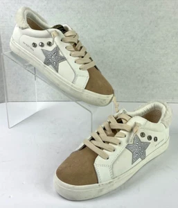 Vintage Havana Women's Angelica Bling Silver Star White Camel Lace Up Sneaker 7 - Picture 1 of 11