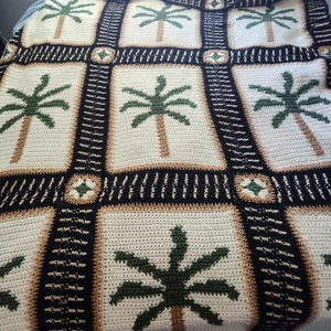 Granny Square Palm Tree Design Crochet Afghan 52" X 68" - Picture 1 of 1