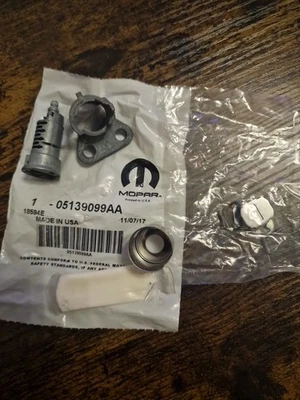 GENUINE NEW JEEP DODGE Door Lock Cylinder 5139099AA - Image 1 of 4