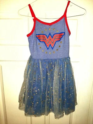 Vestido mujer maravilla niñas DC Comics, hasta la rodilla talla 7/8 niños Foto 1 de 3